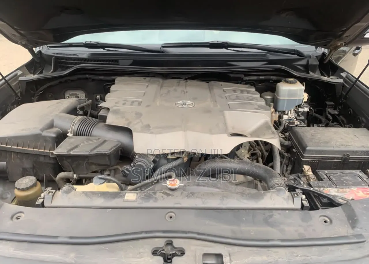 Toyota Land Cruiser 4.5 V8 GXR 2020 Black