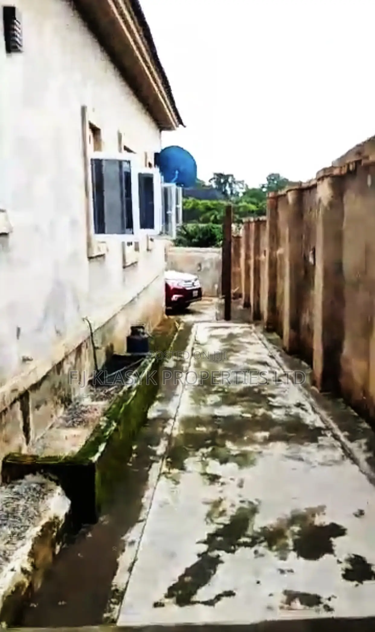 3bdrm Bungalow in Benin City for sale