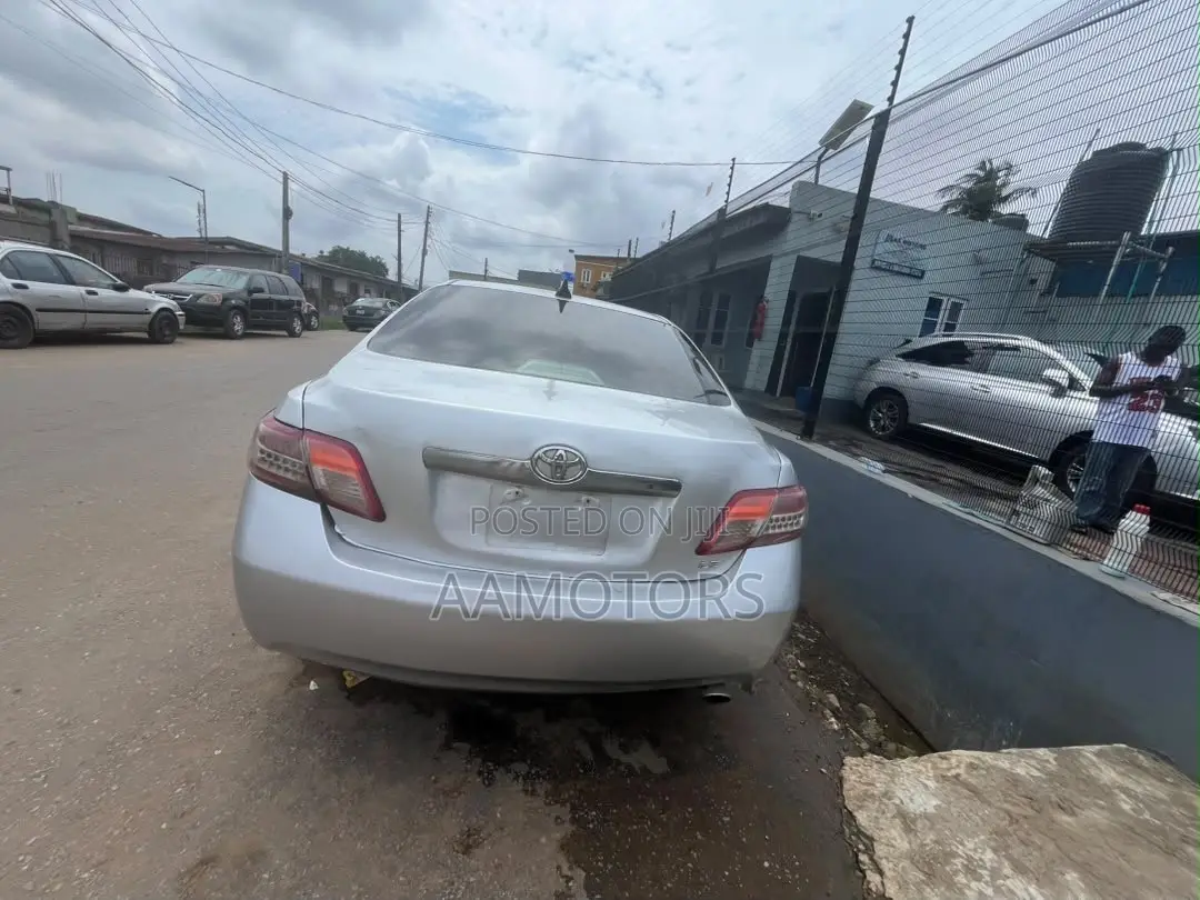 Toyota Camry 2.4 LE 2008 Silver