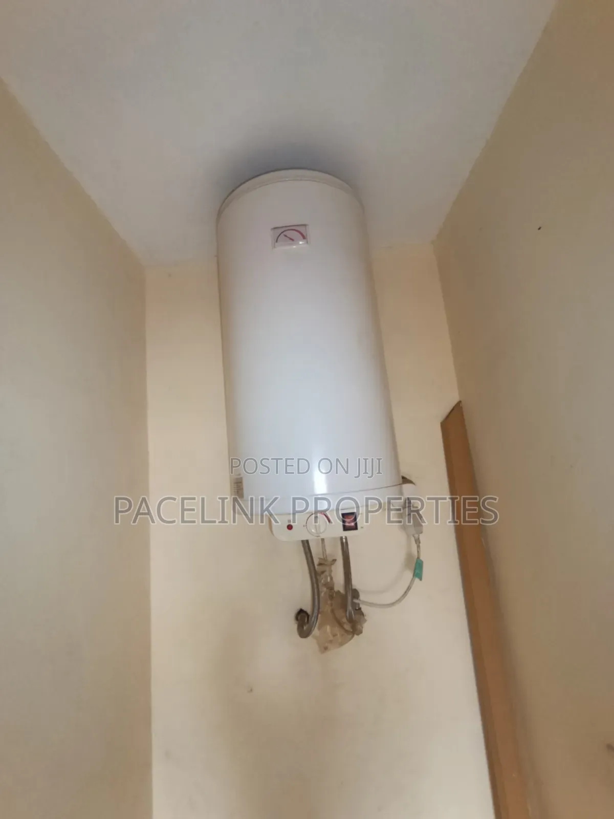 3bdrm Apartment in Ipaja Command for sale