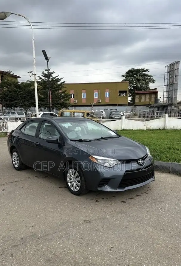 Toyota Corolla 2014 Blue