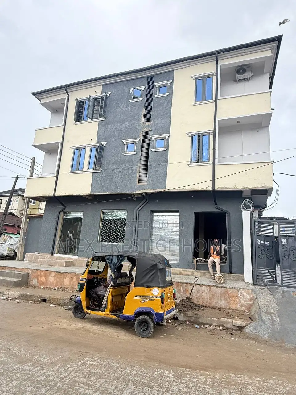 Studio Apartment in Shomolu for rent