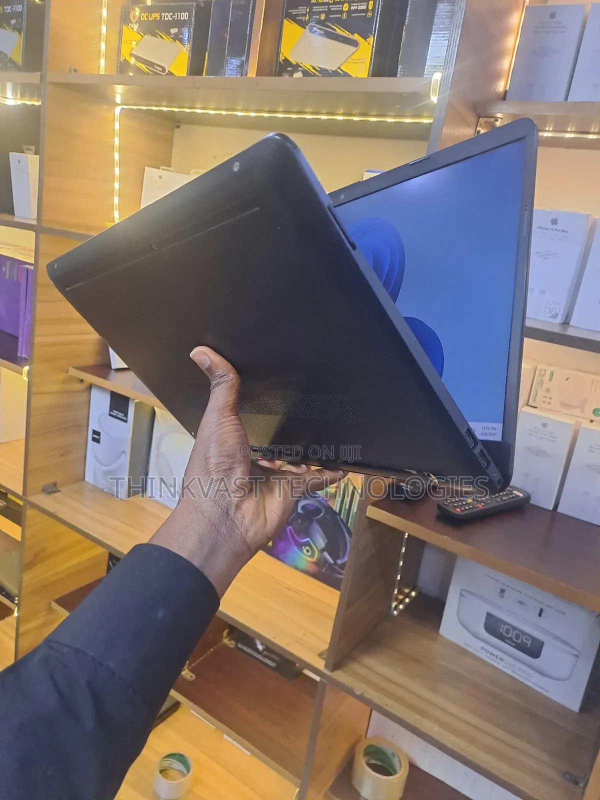 Laptop HP 15-dw1197nia 4GB Intel Pentium HDD 500GB