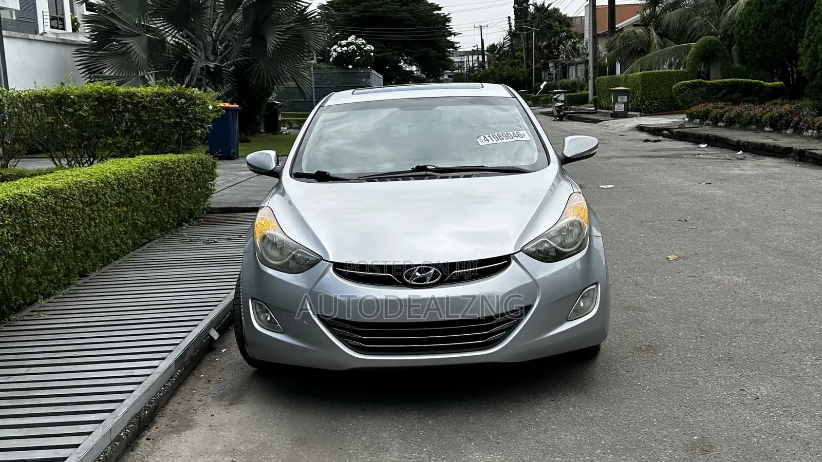 Hyundai Elantra Limited 2012 Silver