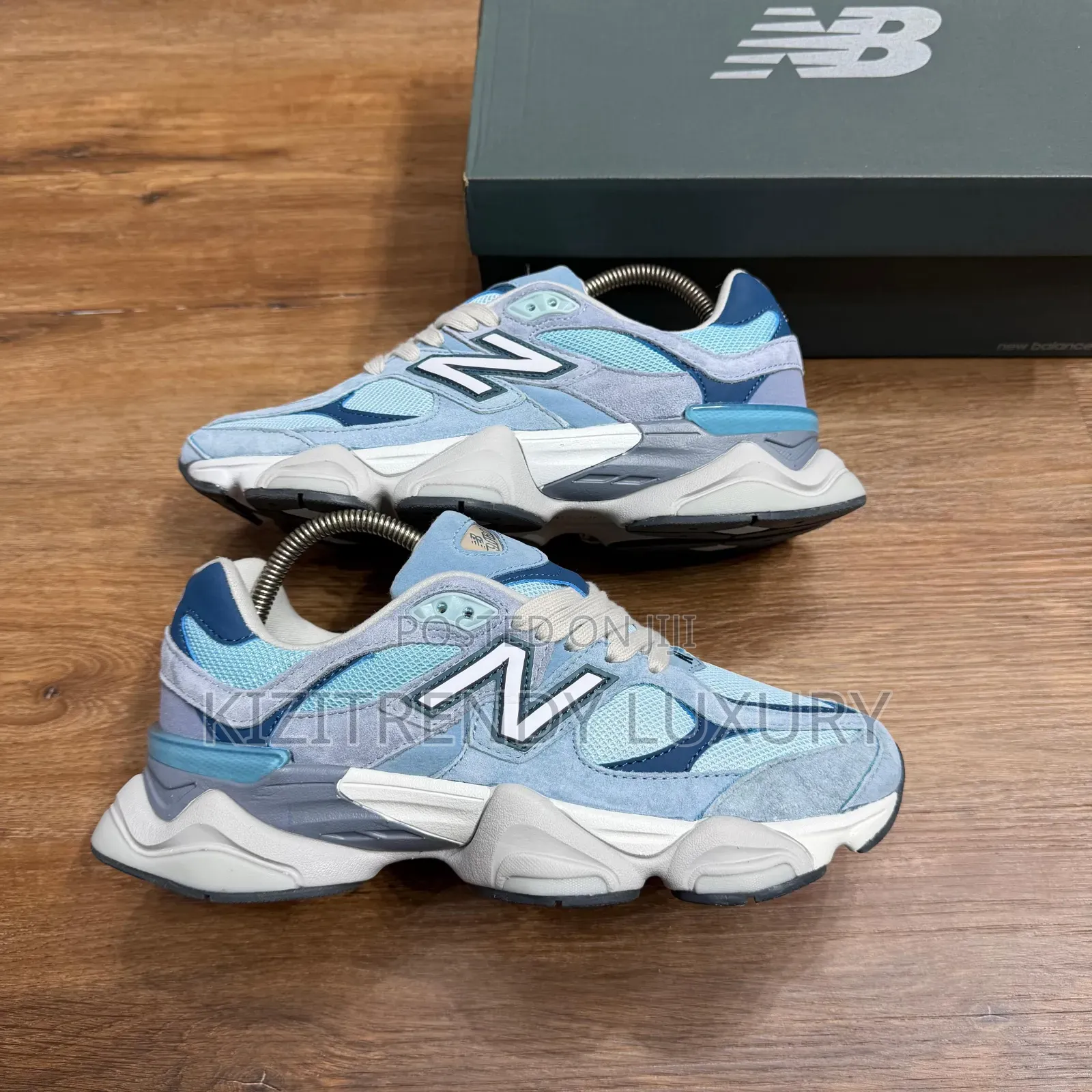 New Balance 9060