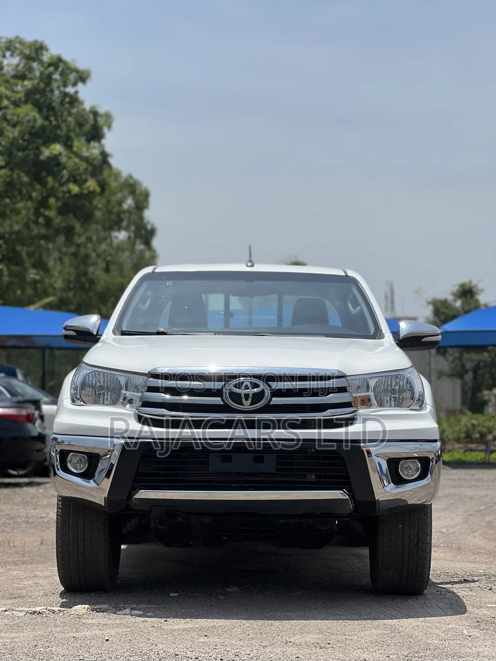 Toyota Hilux SR5 4x4 2017 White