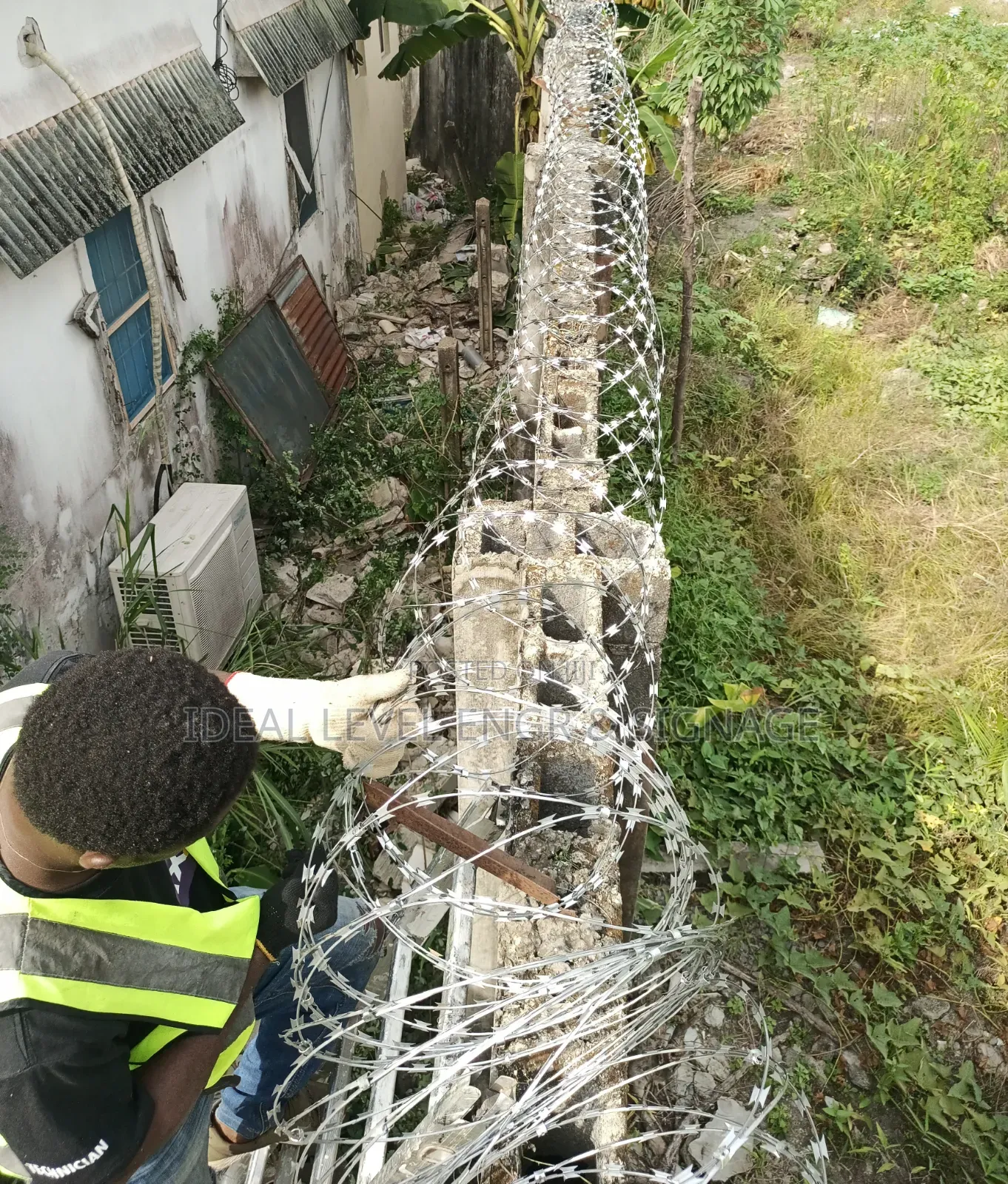 Galvanised Barbed Wires