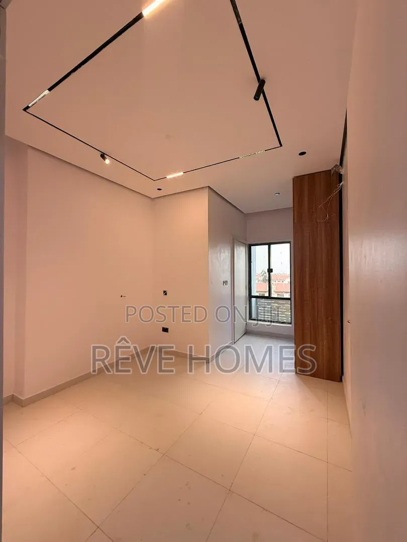 4bdrm Townhouse/Terrace in LSDPC Maryland Estate for sale