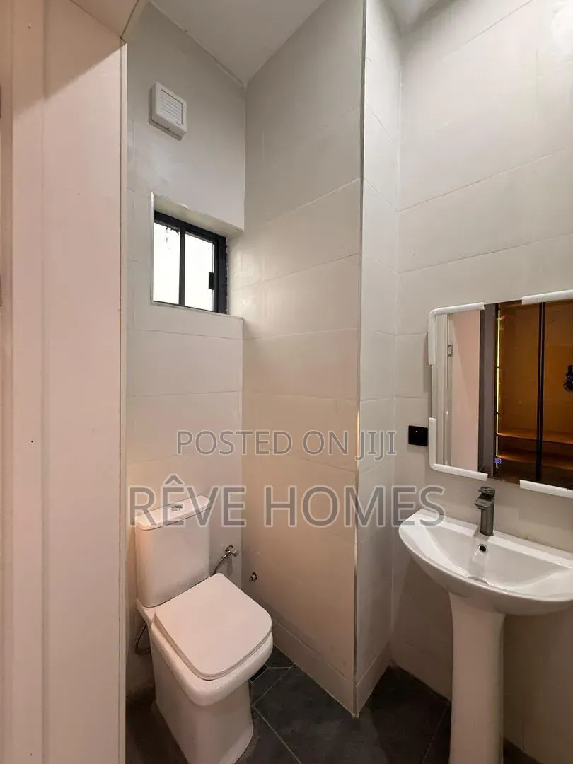 4bdrm Townhouse/Terrace in LSDPC Maryland Estate for sale