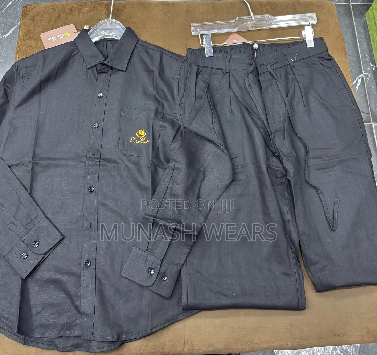 Pure Italian Loro Piani Linen All Black M-4xl