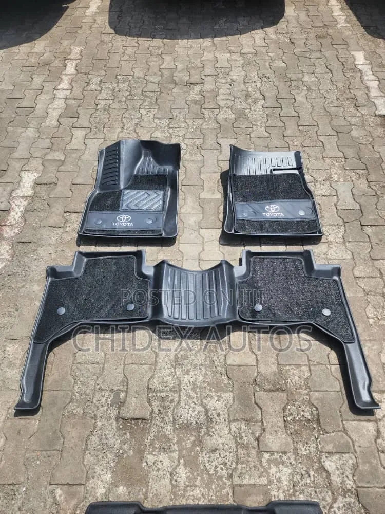 TPS Foot Mat for Toyota Highlander*"