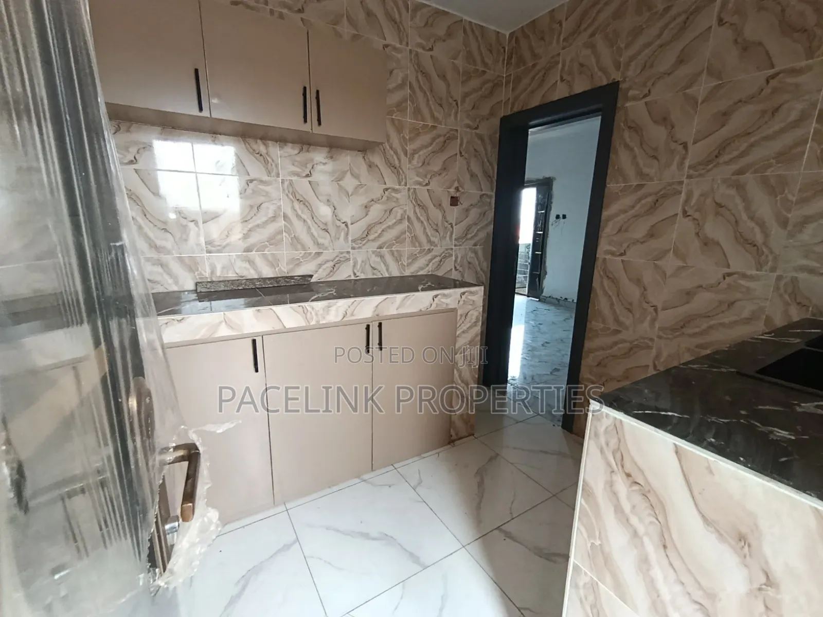 2bdrm Apartment in Itele Ogun State, Ayobo for rent