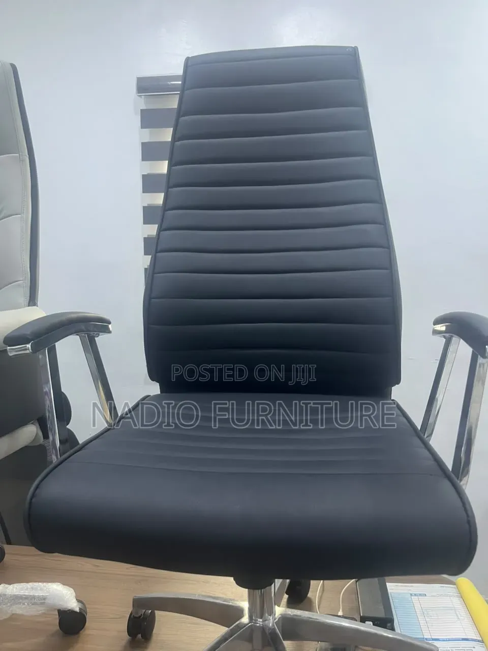 Eexecutive Chair