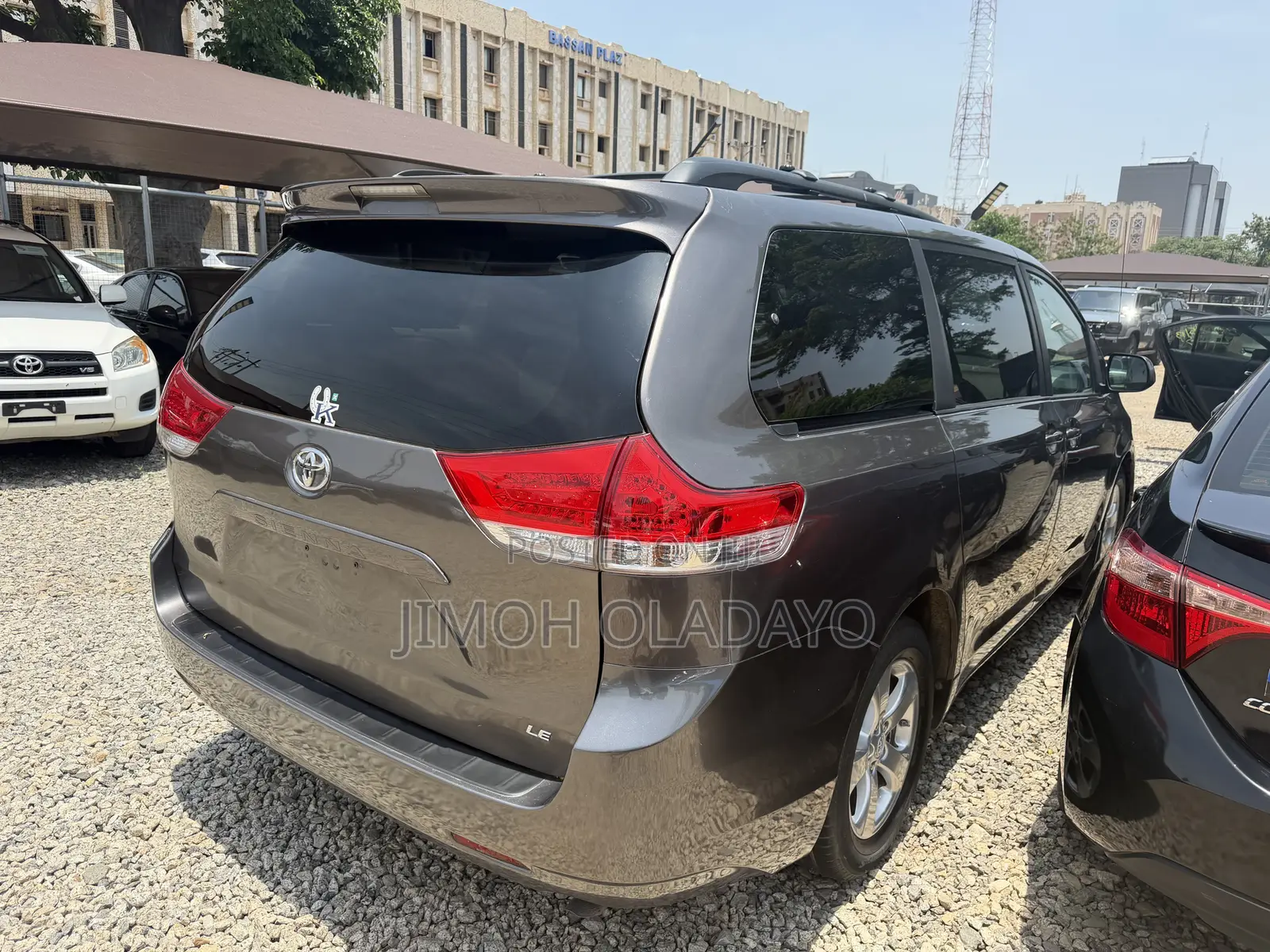 Toyota Sienna 2011 Gray