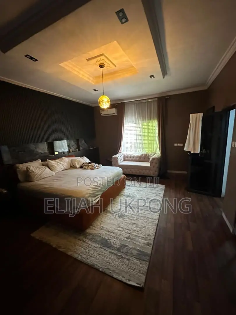 3bdrm Apartment in Chevron for rent