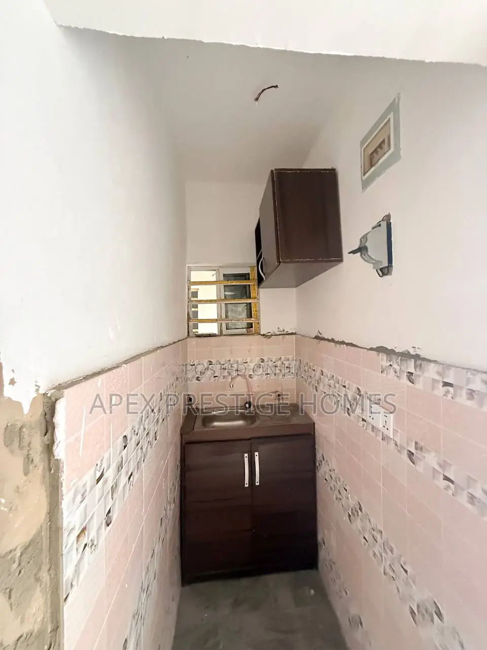 Studio Apartment in Shomolu for rent