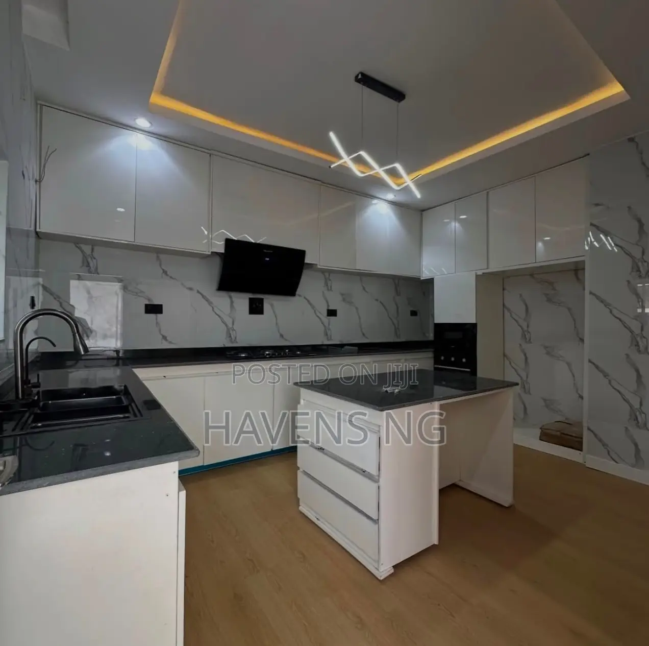 3bdrm Bungalow in Kubwa for sale
