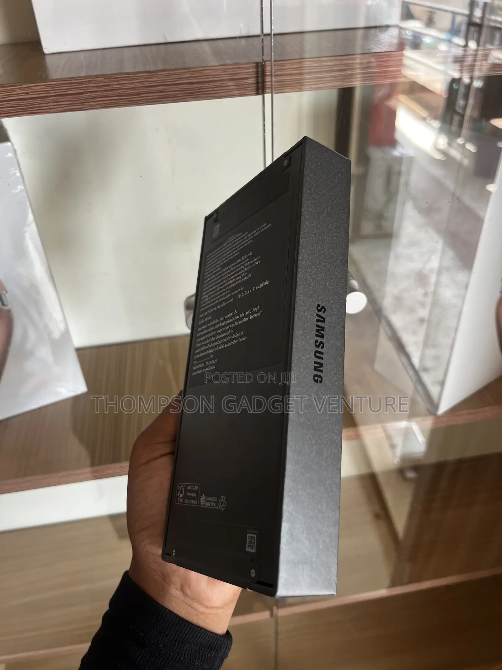 New Samsung Galaxy Z Flip8 256 GB Black