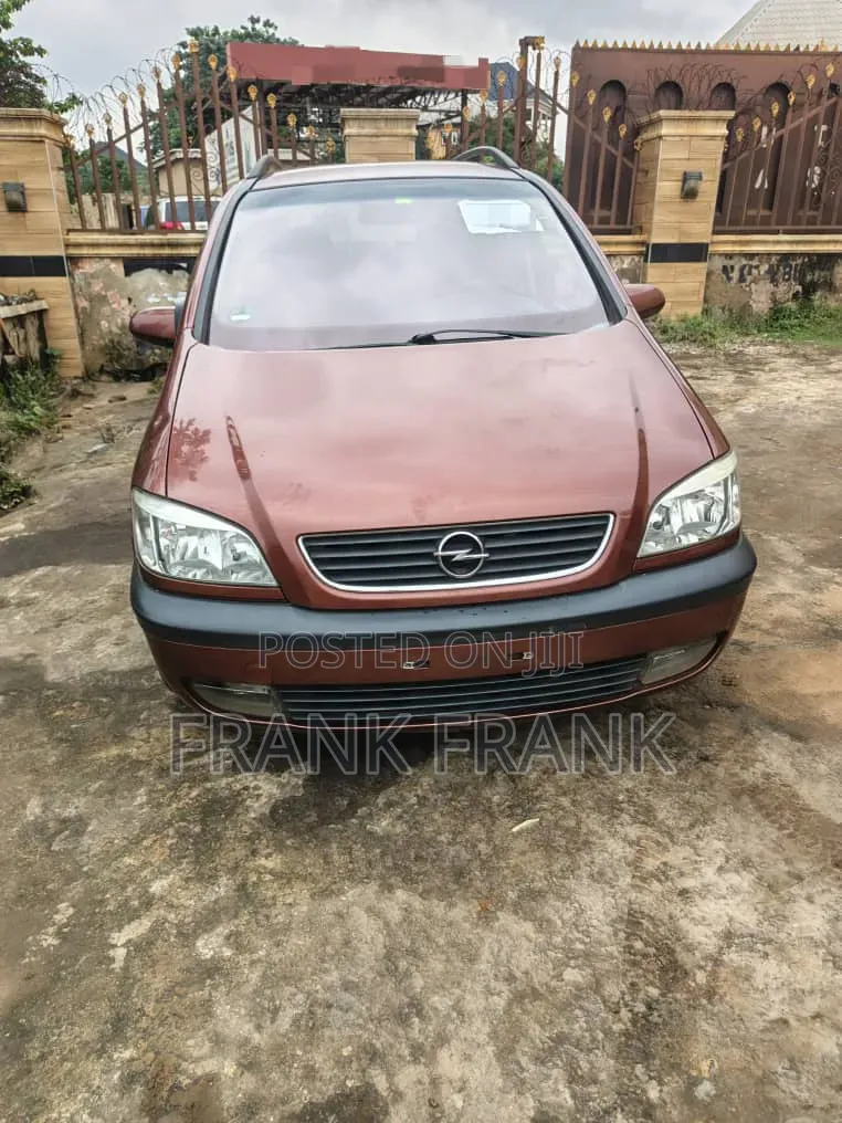 Opel Zafira 2004 Brown