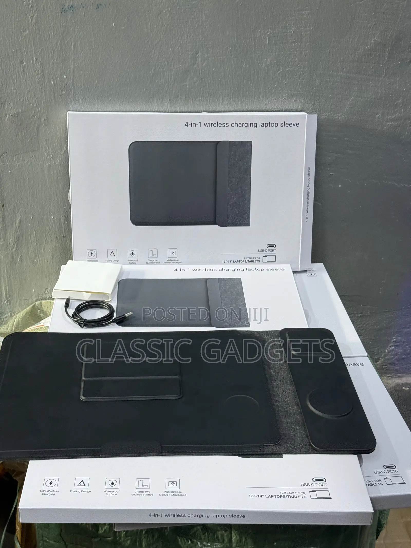 4-in-1 Laptop Sleeve With Wireless Charging for 13/14 Inches Laptop