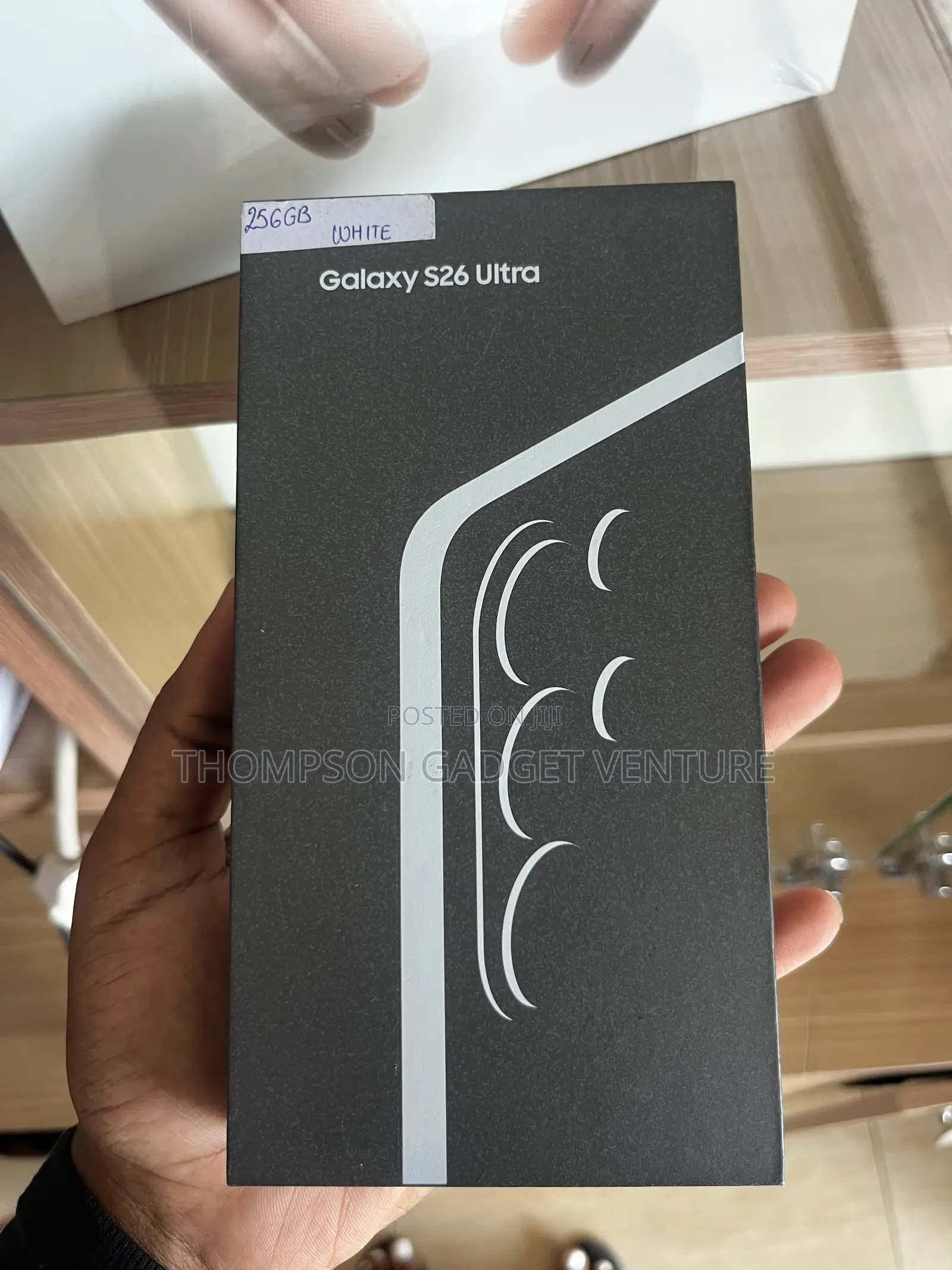 New Samsung Galaxy S26 Ultra 5G 256 GB White
