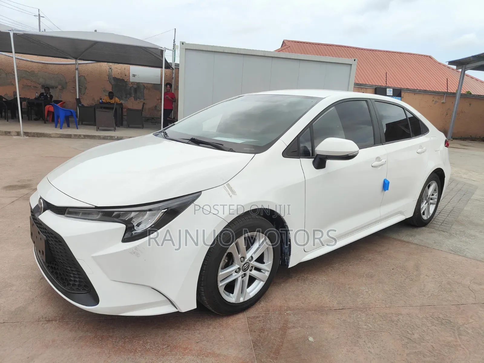 Toyota Corolla LE 2022 White