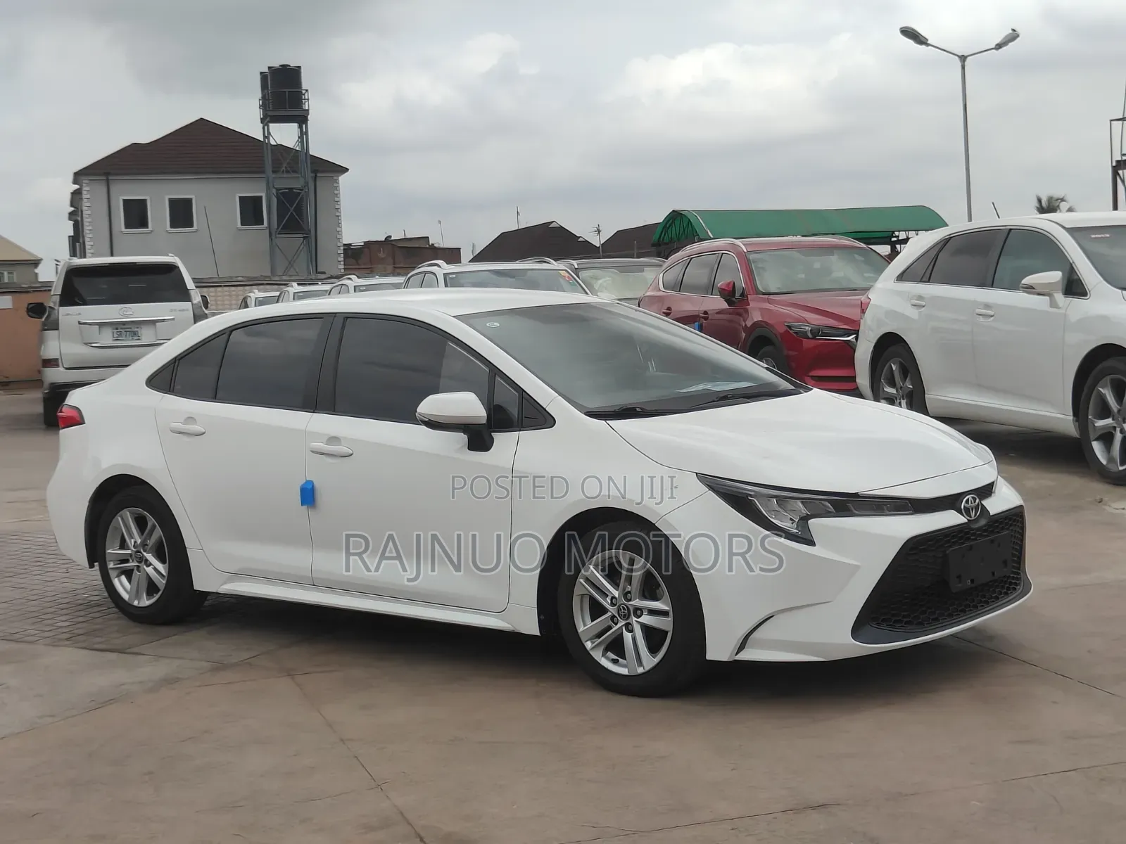 Toyota Corolla LE 2022 White