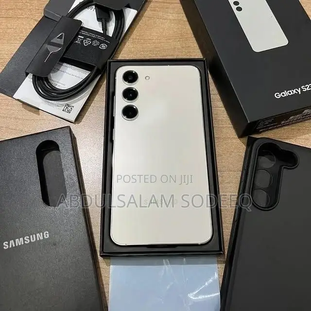 New Samsung Galaxy S23 256 GB Silver