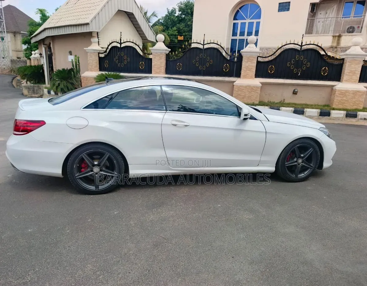 Mercedes-Benz E400 2017 White