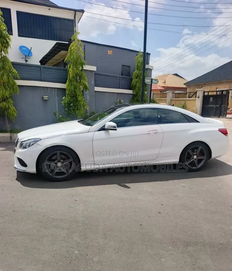 Mercedes-Benz E400 2017 White