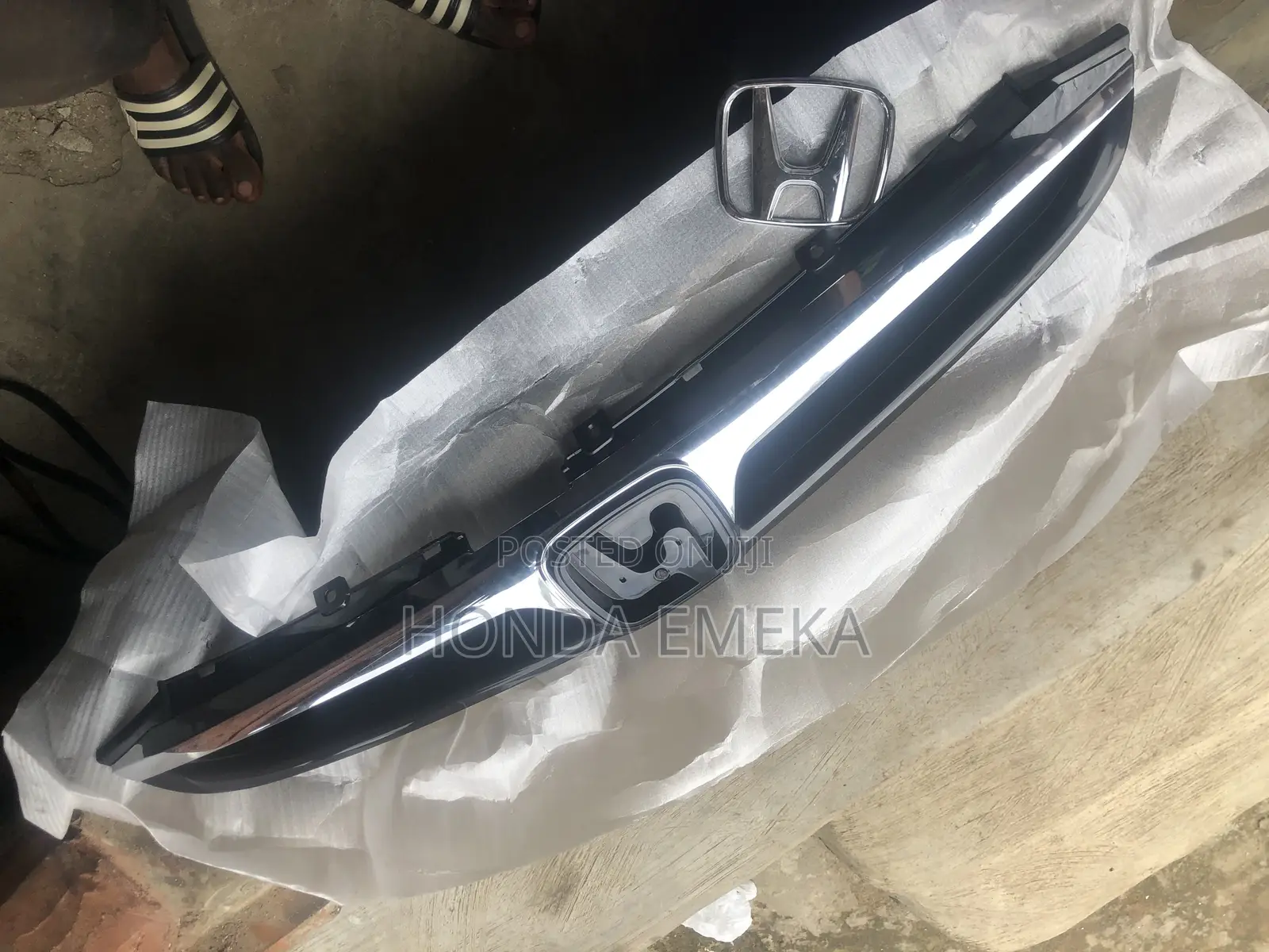 Front Grill Honda Accord 2006