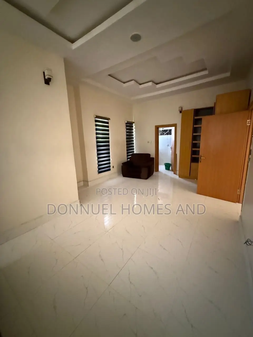 4bdrm Duplex in Ikota for rent