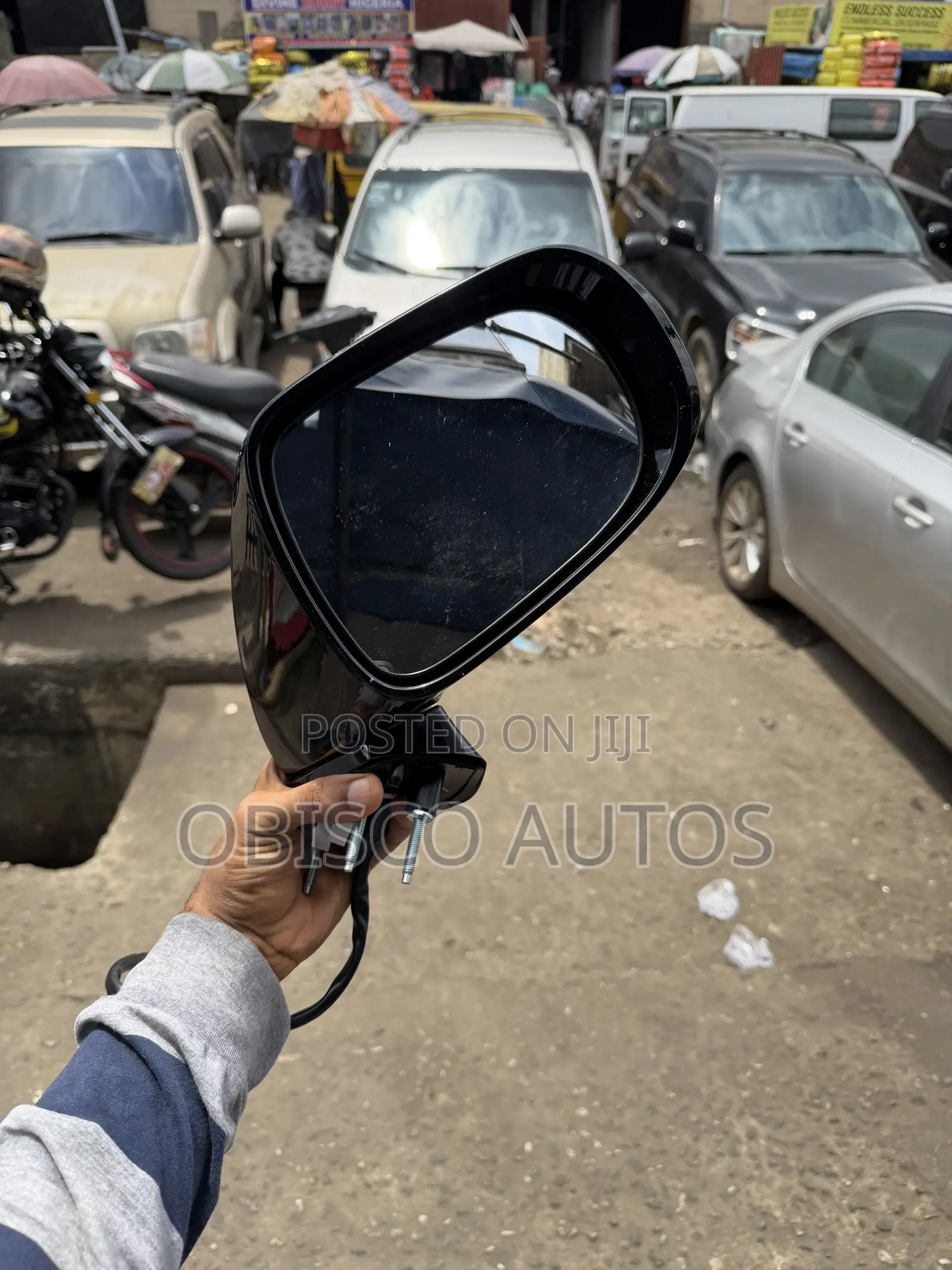 IS250 Side Mirror