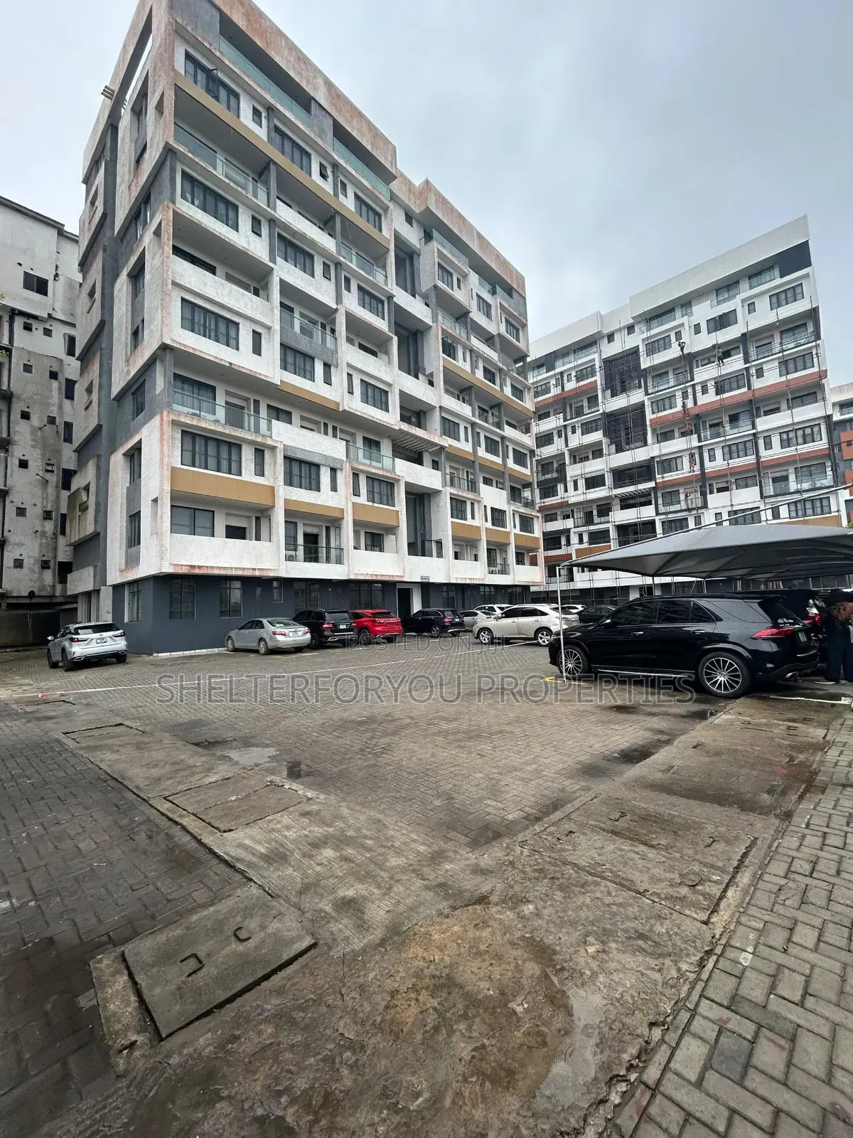 2bdrm Maisonette in Lekki Phase 1 for rent