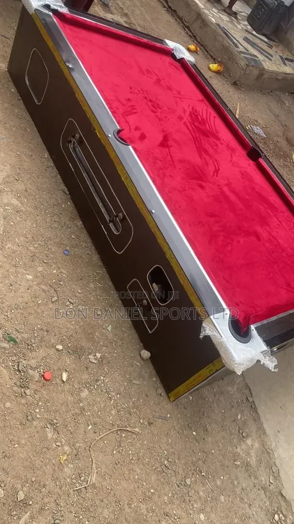 Marble Top Snooker Coins