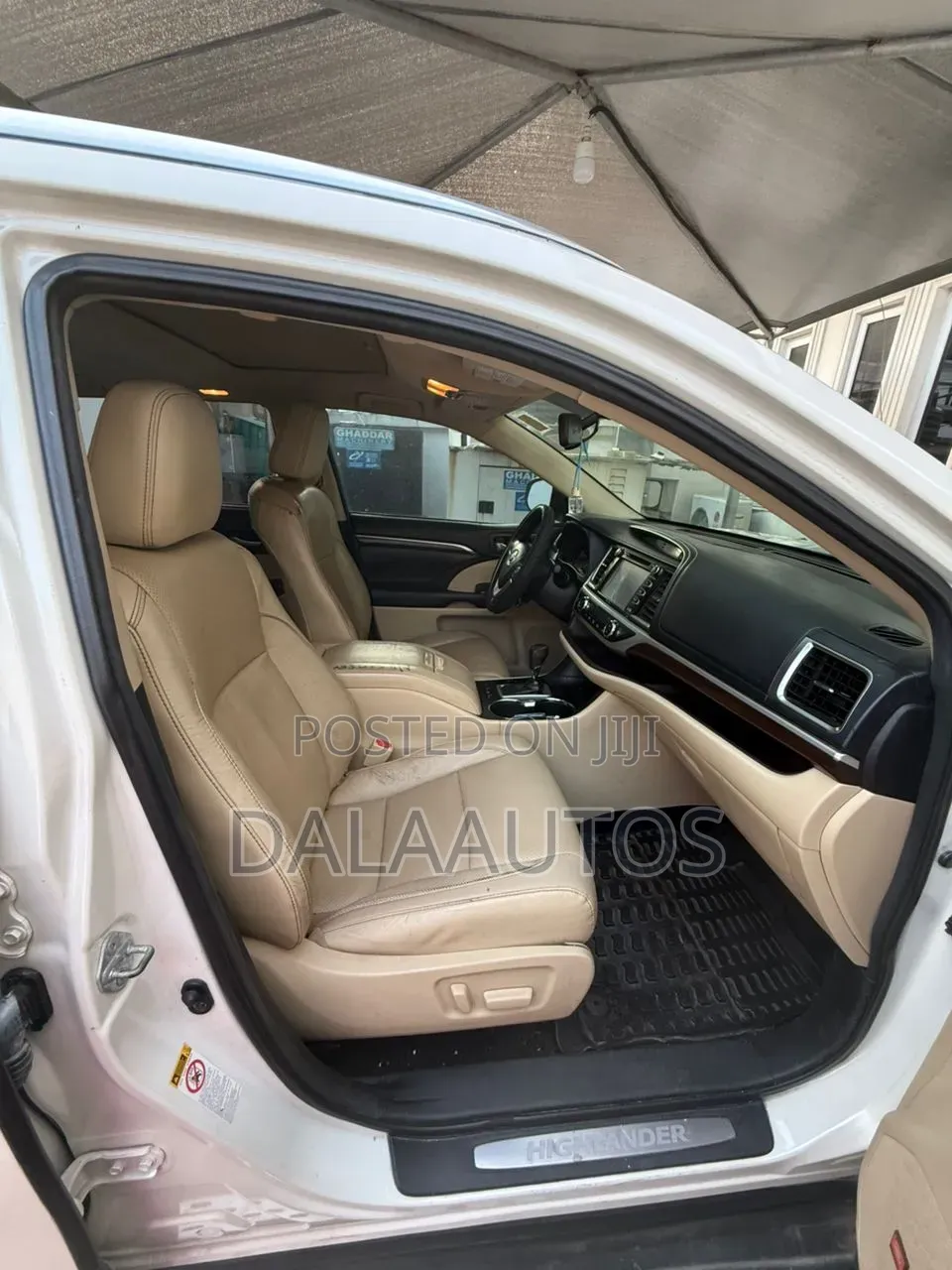 Toyota Highlander Limited 4dr SUV AWD (3.5L 6cyl 6A) 2015 White