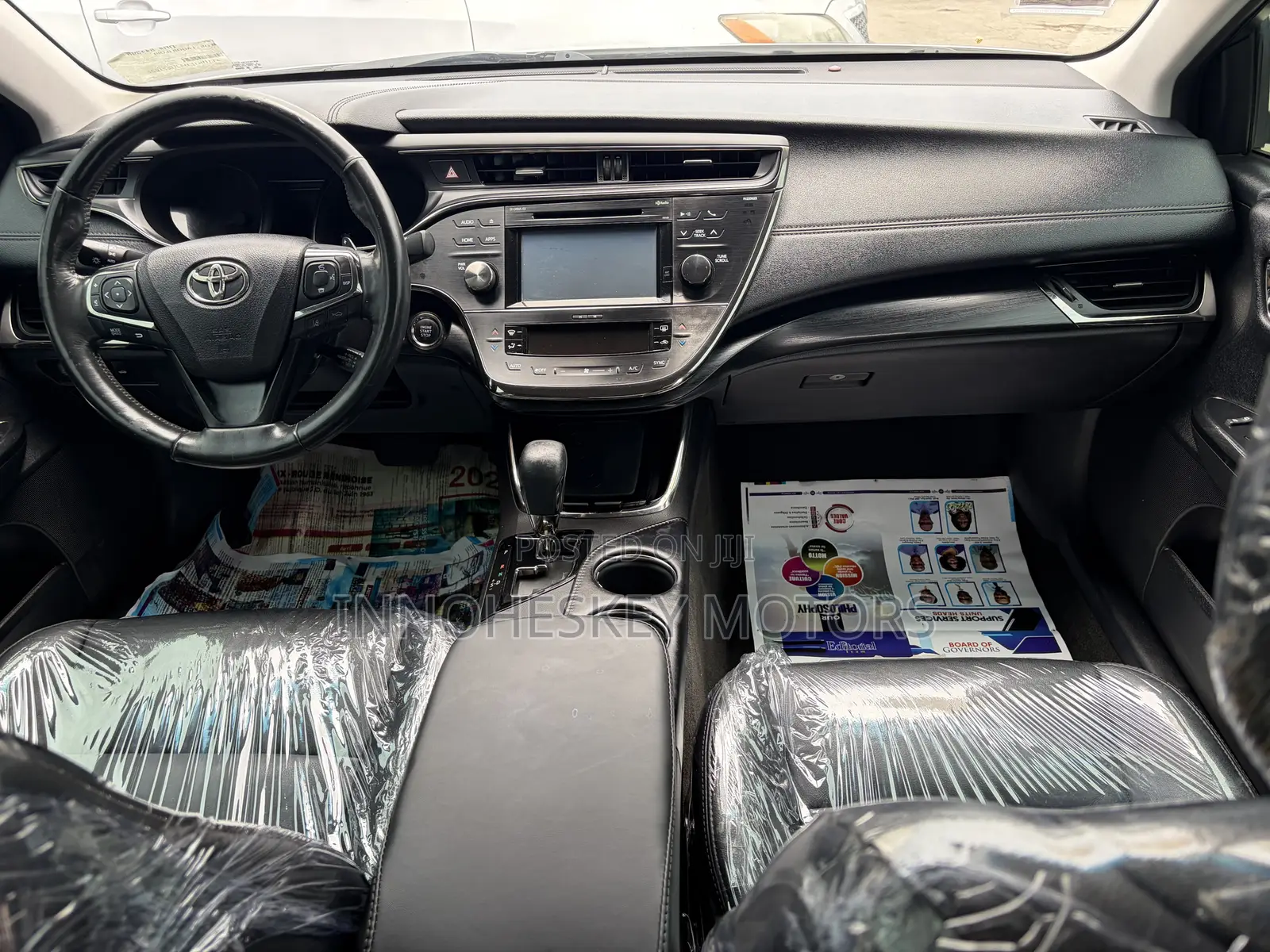 Toyota Avalon Touring (3.5L 6cyl 6A) 2018 White