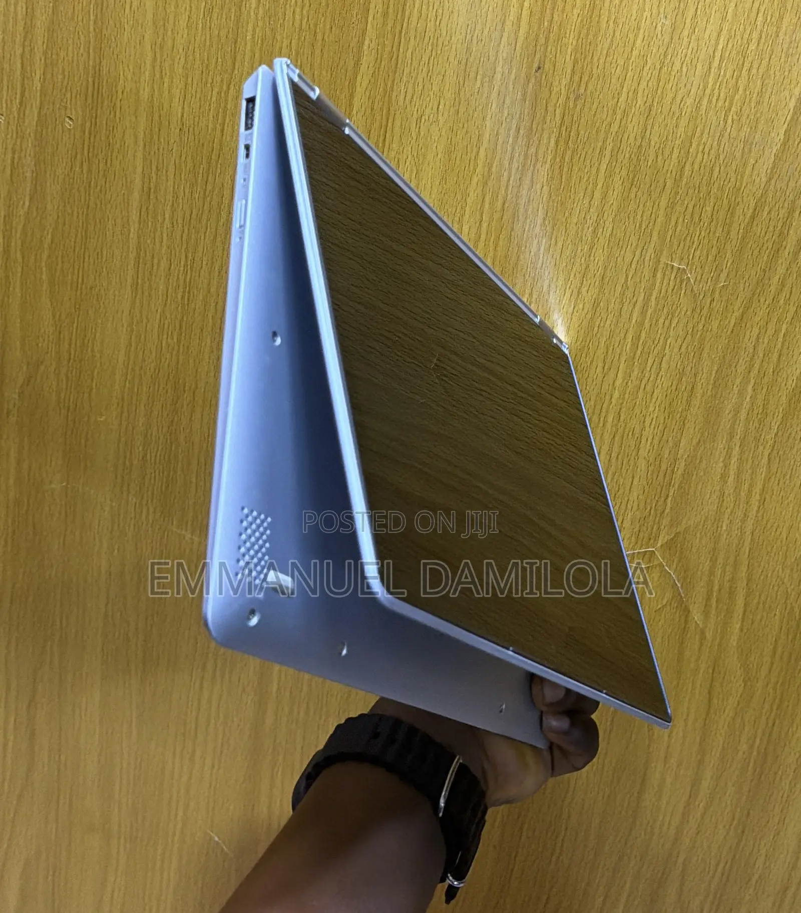 Laptop Lenovo Yoga 710 8GB Intel Core i5 SSD 128GB