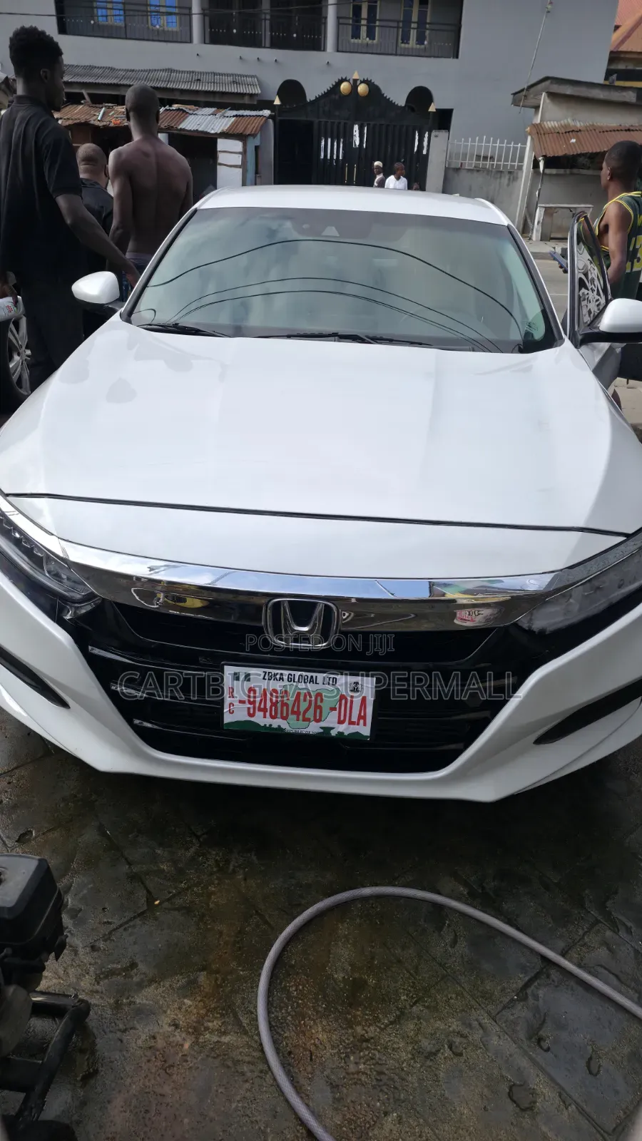 Honda Accord LX (1.5L 4cyl Turbo CVT) 2019 White