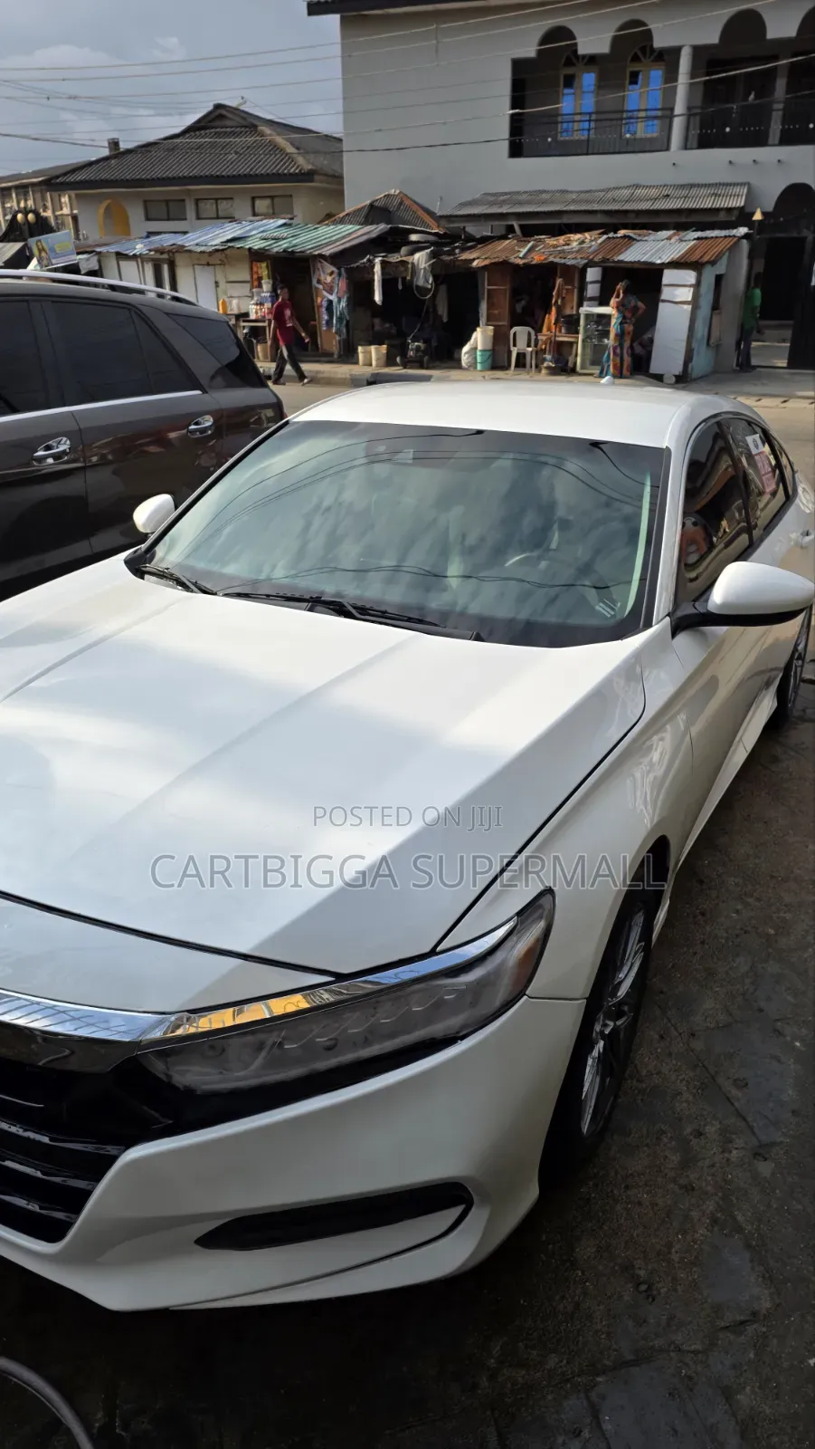 Honda Accord LX (1.5L 4cyl Turbo CVT) 2019 White
