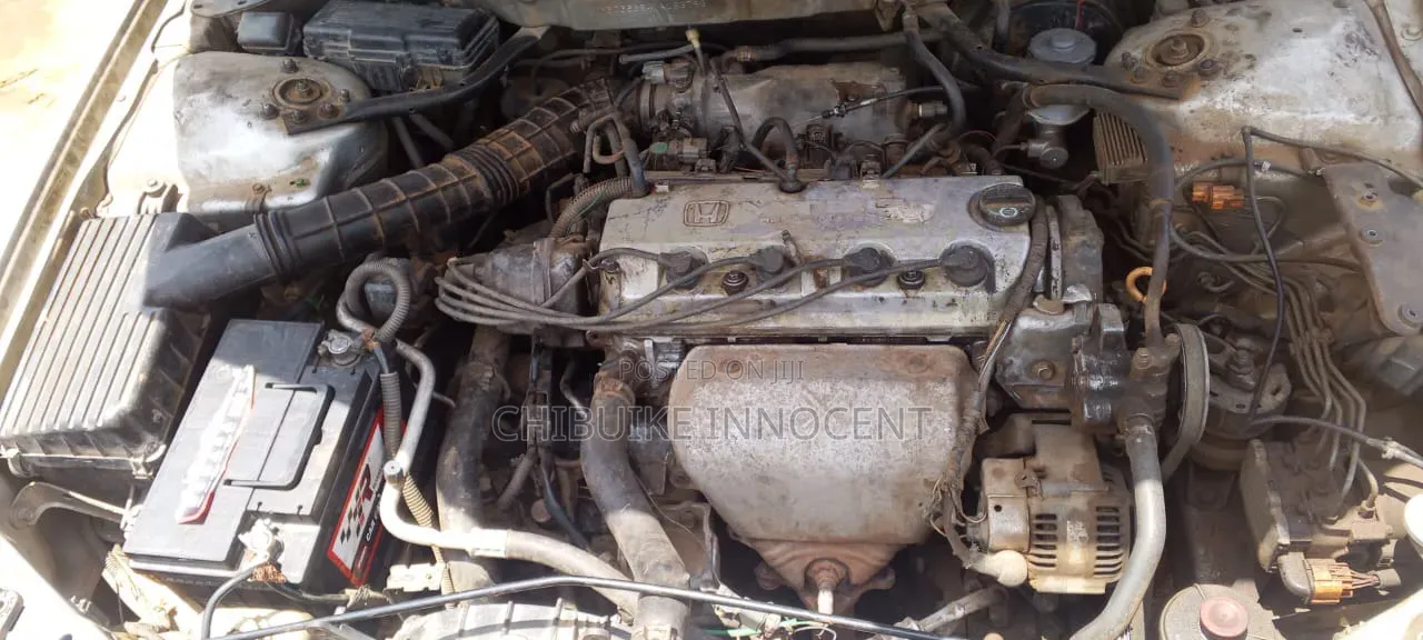 Honda Accord 2000 Silver