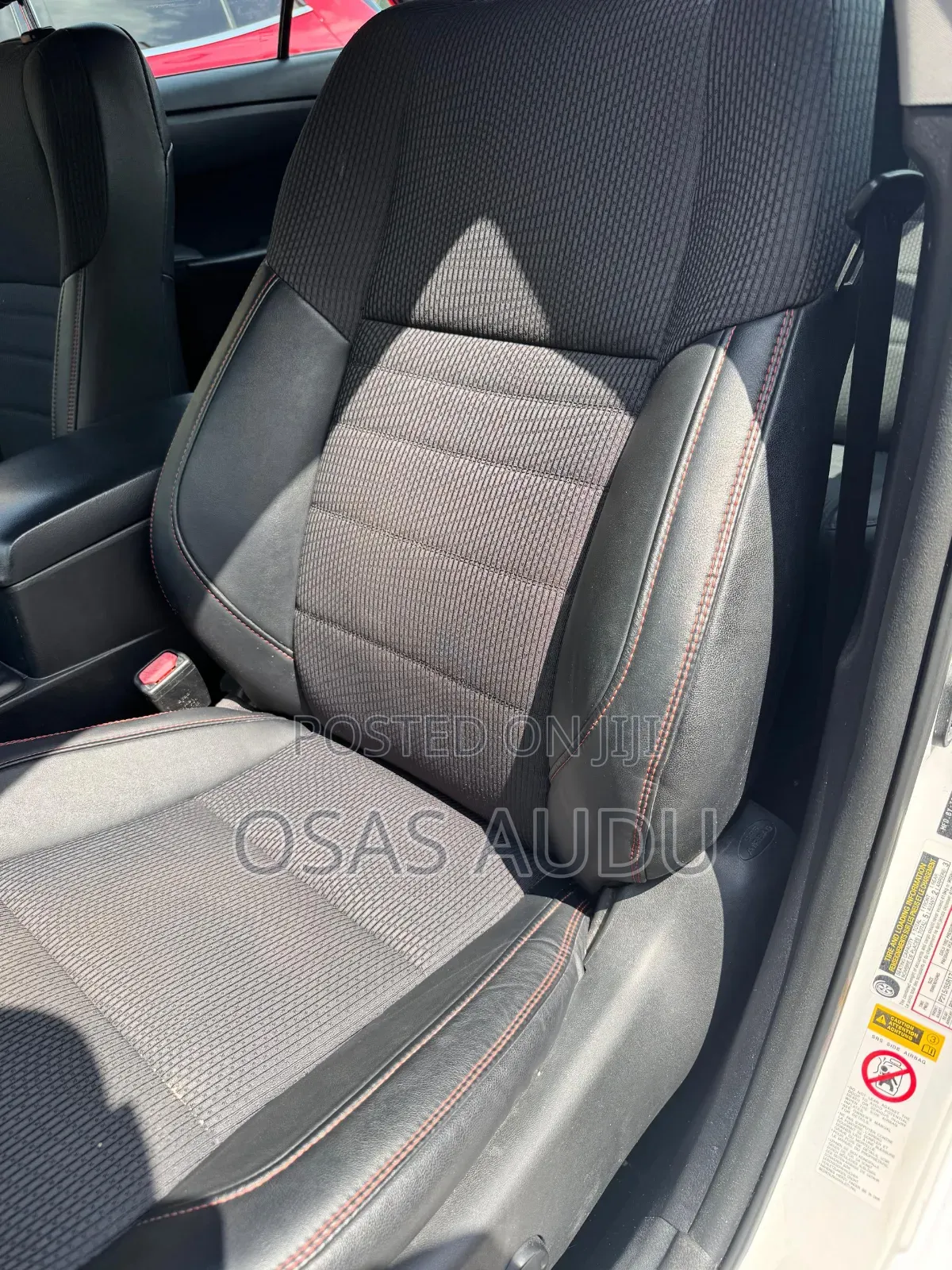 Toyota Camry SE 4dr Sedan (2.5L 4cyl 6A) 2016 Gray