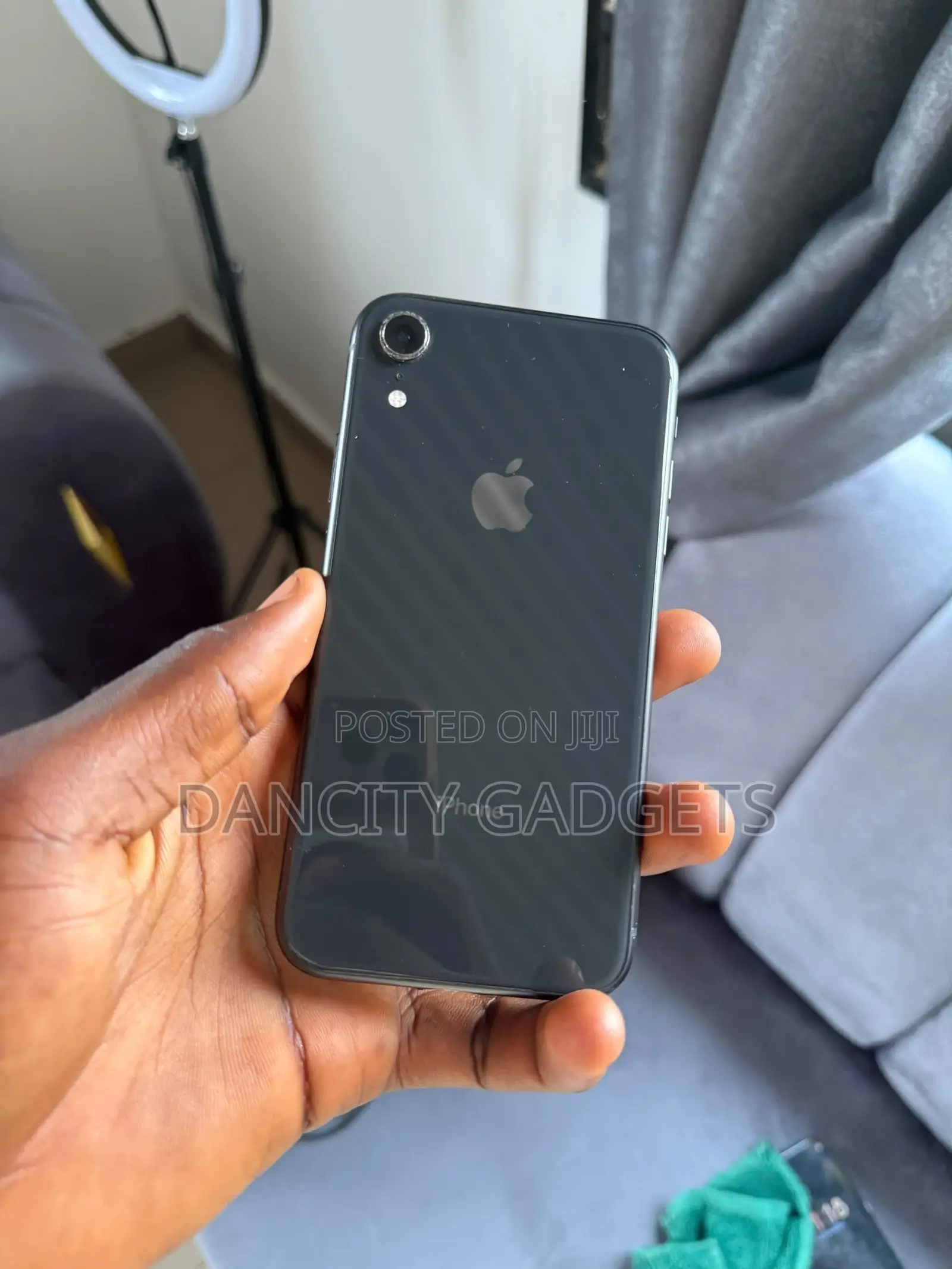 Apple iPhone XR 128 GB Black