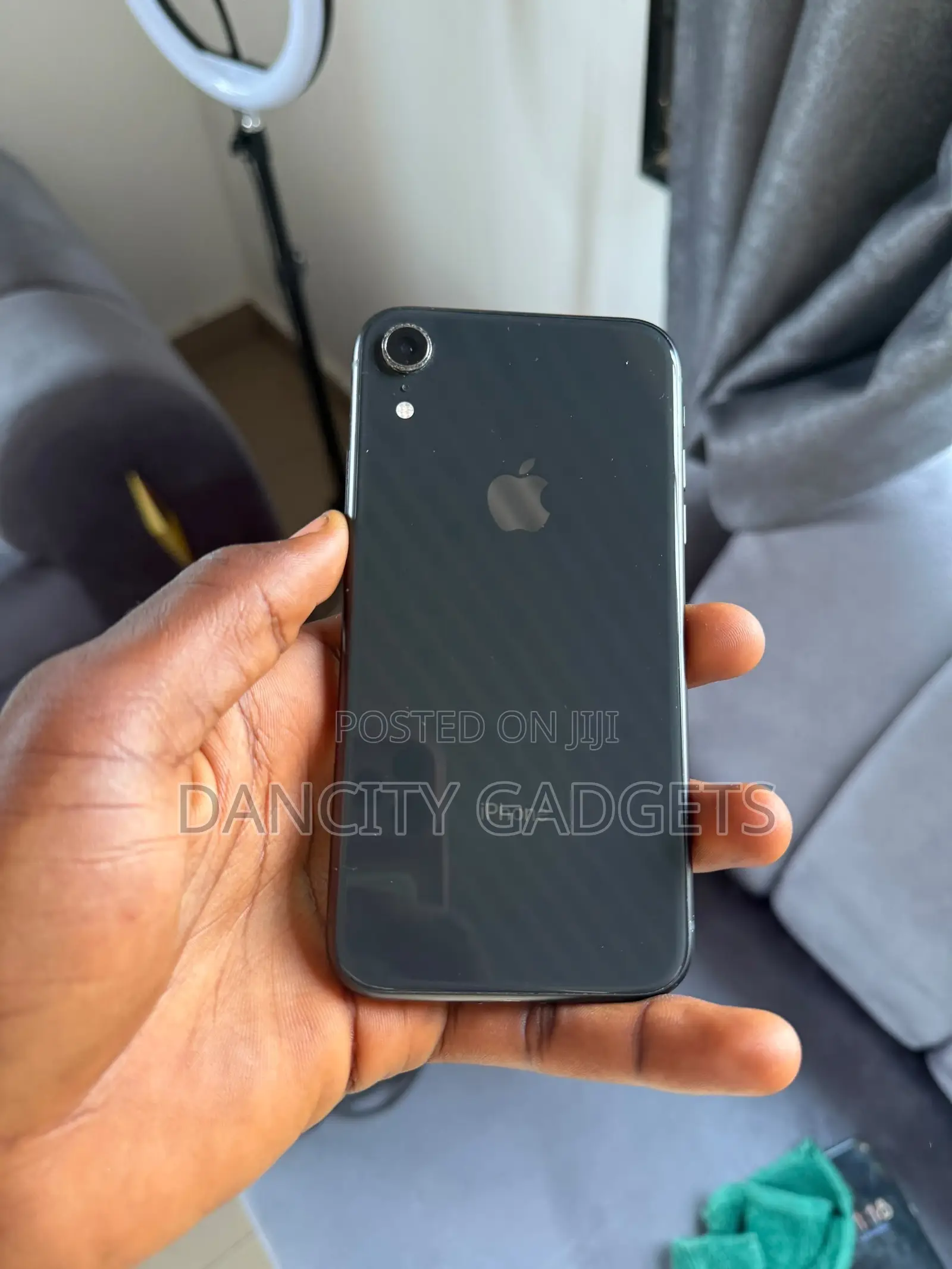 Apple iPhone XR 128 GB Black