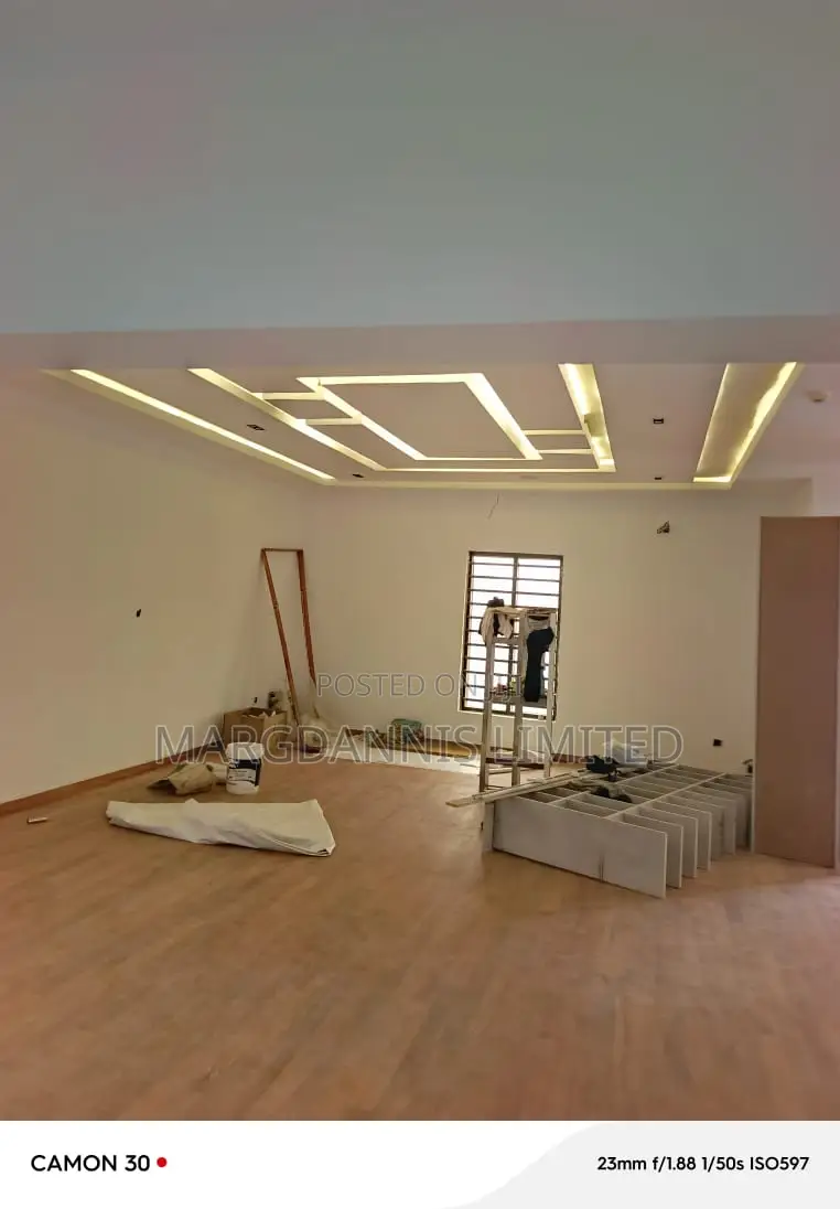 Furnished 7bdrm Mansion in Ikeja for sale