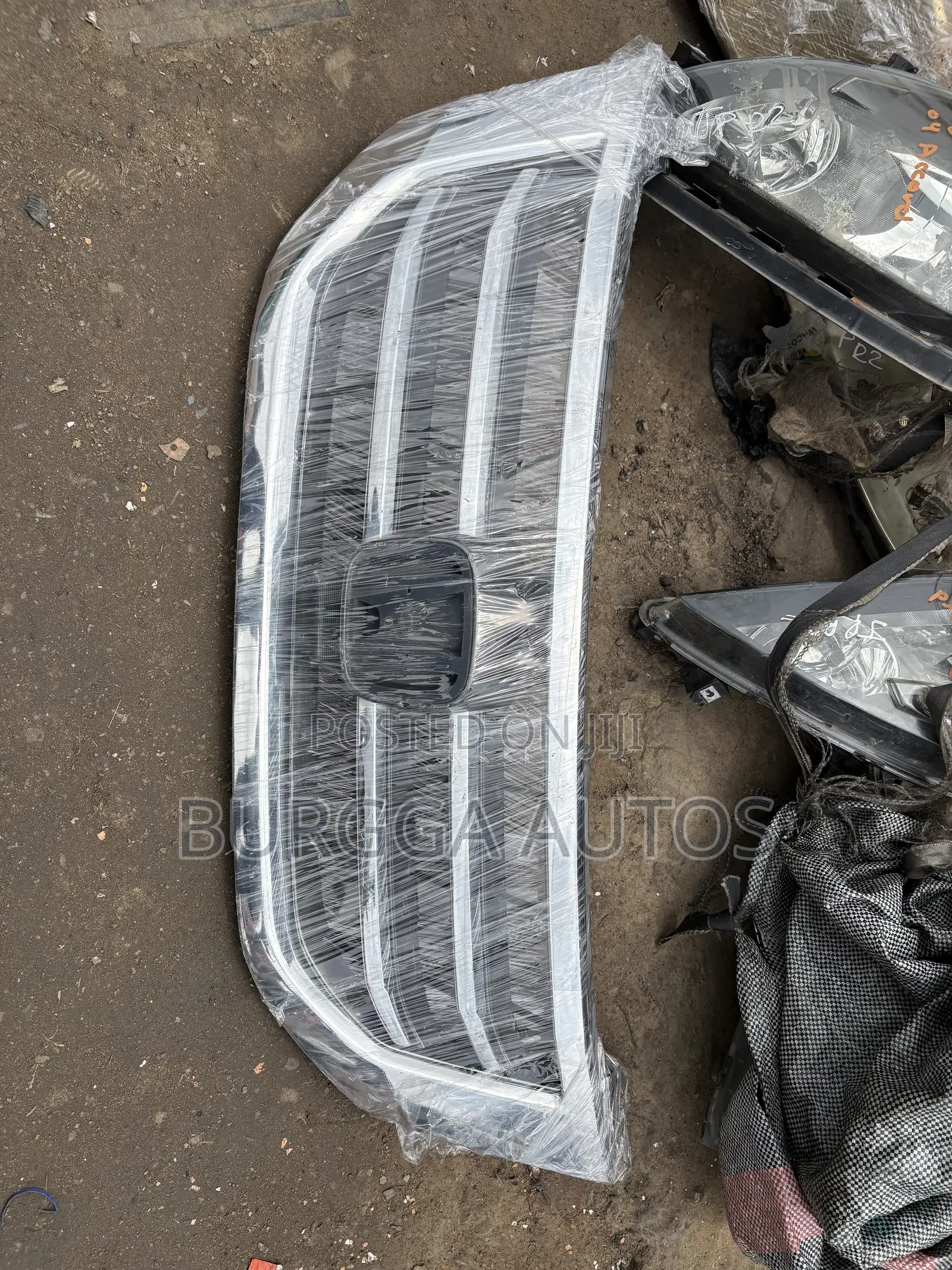 Front Grille Crosstour Tokunbo