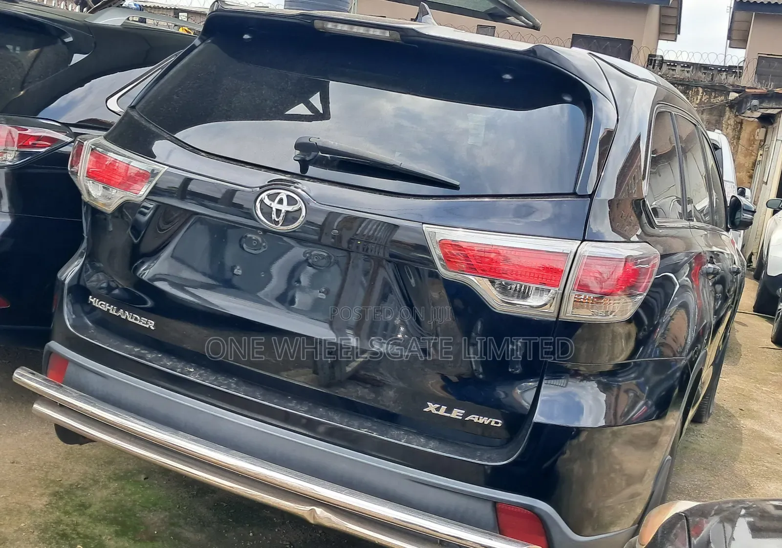 Toyota Highlander XLE V6 4x4 (3.5L 6cyl 6A) 2016 Black