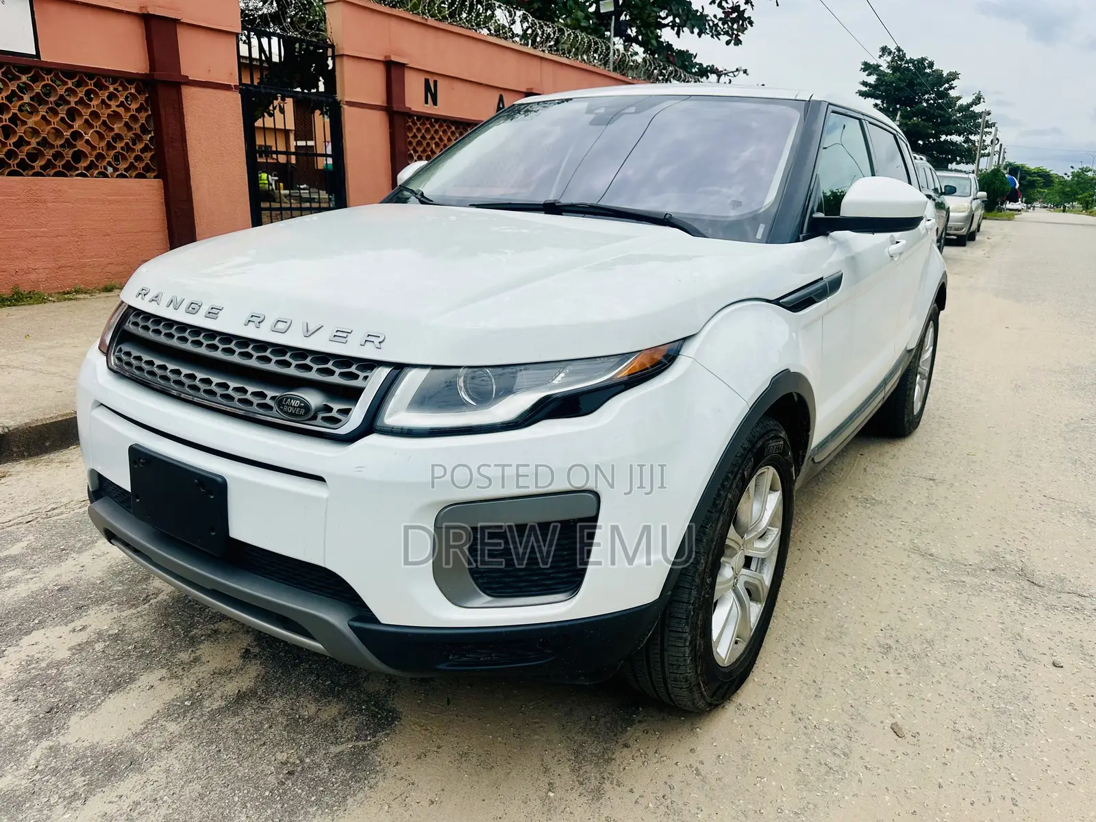 Land Rover Range Rover Evoque HSE Dynamic 4x4 (2.0 4cyl 9A) 2016 White