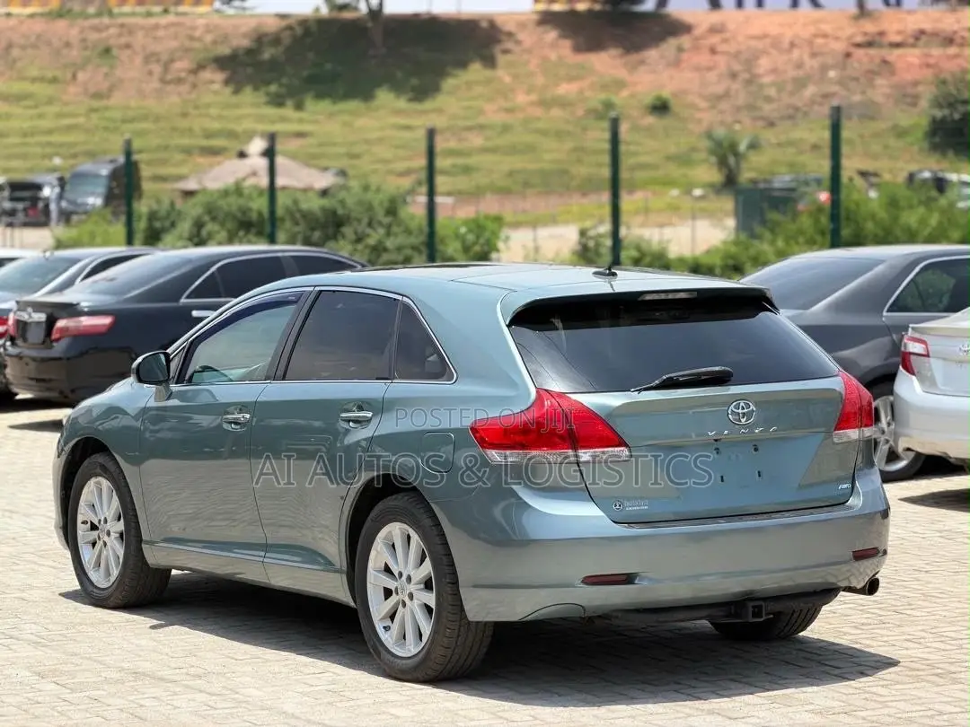 Toyota Venza Limited 2011 Green