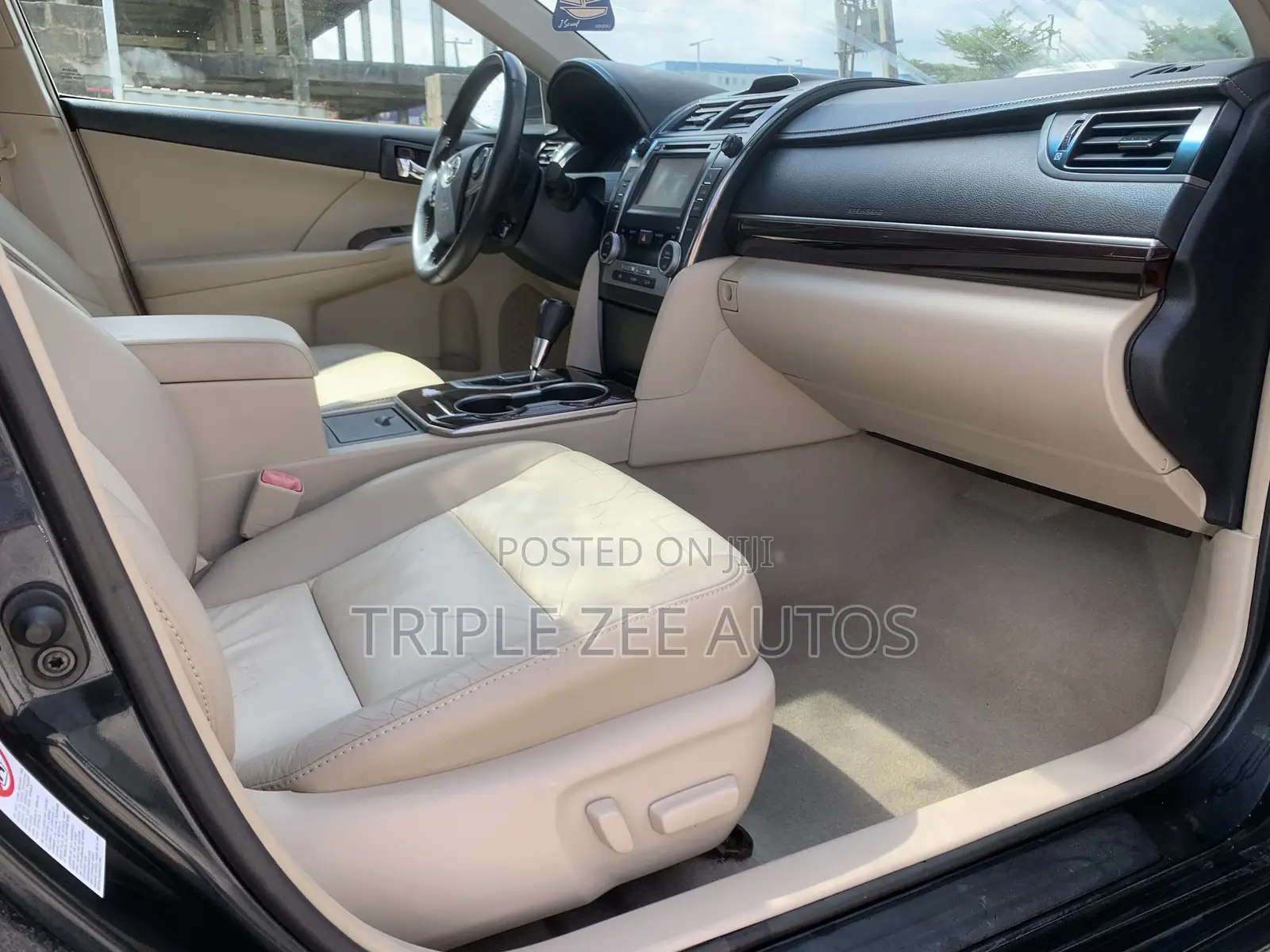 Toyota Camry 2014